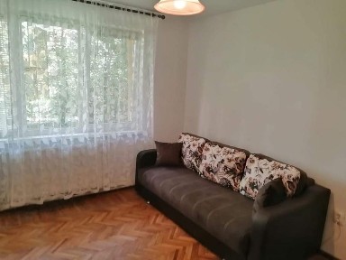 Dau apartamente spre inchiriere