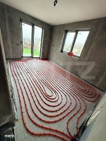 Casa moderna, cu 3 dormitoare si teren de 220 mp - 155.000 € negoc