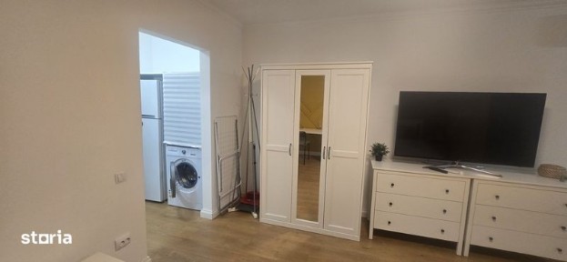 Proprietar inchiriez garsoniera metrou dristor