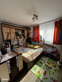 Apartament renovat cu 2 camere de vânzare in Sebeș