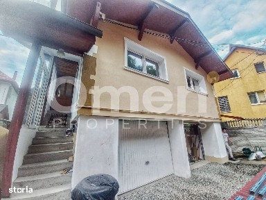 Casa 110 mp, 2 garaje, 4 arii teren in Baia Mare