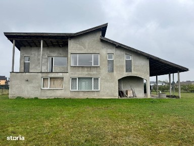 Casa semifinisata cu teren generos - 377 mp utili, 5754 mp teren -
