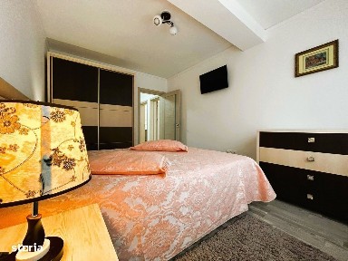 Apartament decomandat 60mp I Tractorul