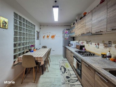 Apartament 2 camere, decomandat, 57mp + terasa 12mp/ zona Eroilor
