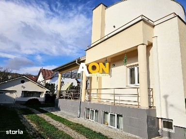 Casă de lux D+P+1, Cetate Alba Iulia, 616 mp, teren 937 mp, 2 garaje
