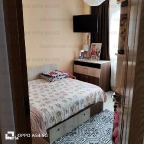Apartament 2 camere,semidecomandat - zona Noua