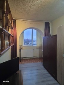 Apartament 3 camere decomandat