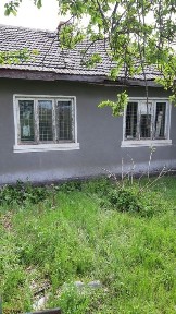 Vând casă în satul Moșneni,comuna 23 August jud Constanța.