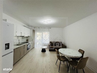 Ap cu 3 camere, etaj1\/3, 2 balcoane, loc de parcare, D. Stanca