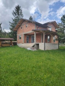 Casă la munte, casă de vacanță