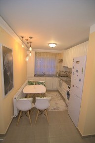 Apartament 2 camere - complet renovat, utilat, mobilat