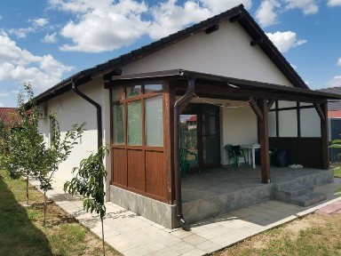 Casă modernă, eficientă energetic