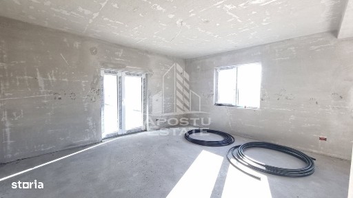 Jumate de duplex P+1 cu 4 camere, Giarmata Vii