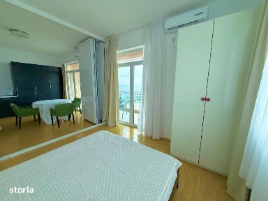 De inchiriat - Apartament 3 camere cu vedere frontala la mare | Efo