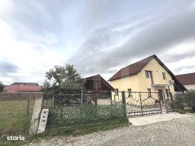 REDUCERE! Vulcan - casa de vanzare cu panorama montana deosebita
