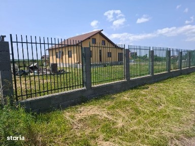 Casa individuala 4 camere, 163mp utili si 1000mp teren, Dealul Sibiul