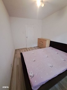 Apartament renovat cu 3 camere, zona Dacia