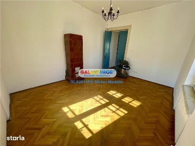 INCHIRIERE SPATII IN VILA INTERBELICA\/LOC DE PARCARE\/CENTRU, PLOIE