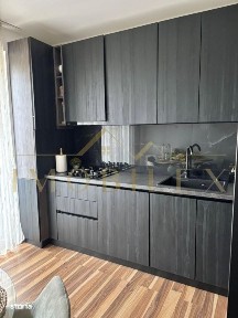 Apartament 2 camere decomandate, 2 balcoane, zona Porii