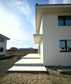 Casa de vanzare zona Walter Maracineanu
