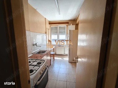 Apartament de renovat, 2 camere, etaj 2, central - langa Filarmonica