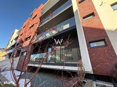 Apartament PREMIUM 3 camere cu GARAJ si boxa - zona Centrala