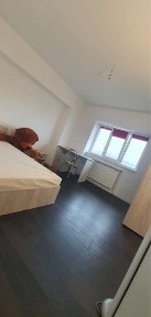 Proprietar, Inchiriez apartament 3 camere, calduros si primitor