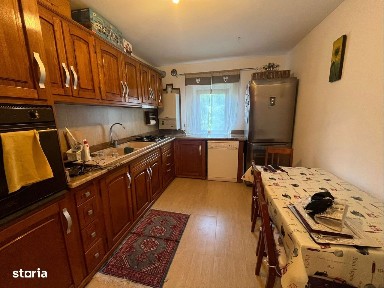 Apartament trei camere - 69mp - Str. Longinescu