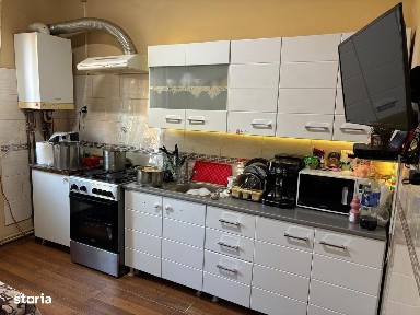 Vand apartament 2 camere Centru