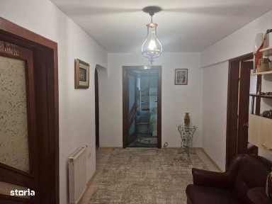 Ap 3 Cam Calea Romanului Orion 80mp la cheie renovatMobilat decomandat