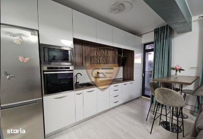 Grand Via Marina Vivo Mall Euromaterna Tomis Nord Parcar acoperit, gaz