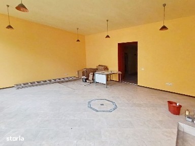 Spațiu comercial de închiriat - 145 mp