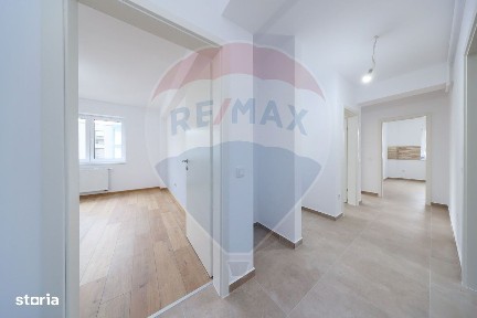 Apartament 3 camere - Tractorul- 73 mp, parcare și boxa