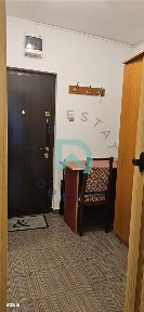 Garsoniera Tractorul, Zona Coresi