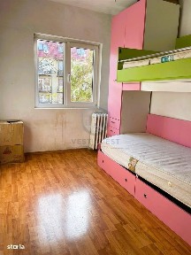 Apartament cu 3 camere zona Autogara Velenta
