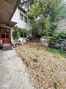 Casa de renovat, 7 camere, 3 bai, 300mp teren, zona Centrala, Matei B