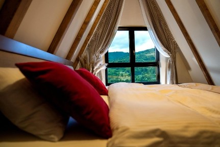 Inchirez cabana la munte - Pachet Special de 1 Decembrie - 3 nopți în