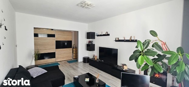 Apartament de 2 camere, Decomandat,54.81 mp utili,La cheie,Roata Faget