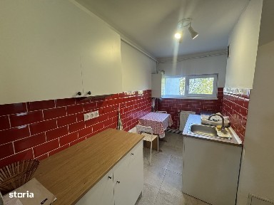 Apartament 2 camere de inchiriat in Dambu Pietros/ Darina / Parangului