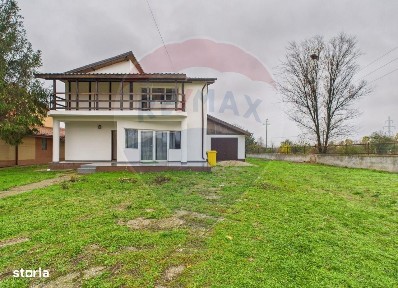 Casă / Vilă cu 5 camere de vânzare