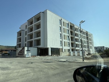 Vand ap finisat 56mp/parcare str Tineretului Floresti