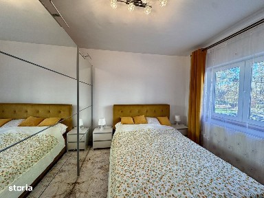 Apartament decomandat renovat cu 2 camere, zona Soarelui