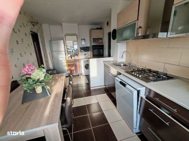 Apartament 3 camere zona Han, pret in euro