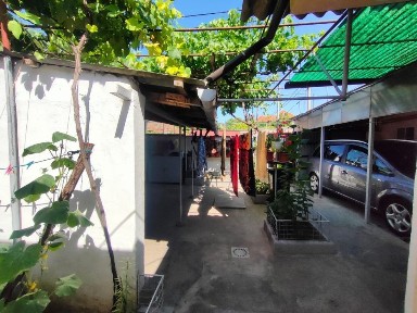 Vând casă 5 camere Medgidia