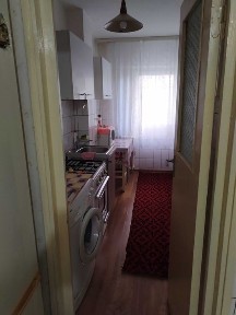 Ofer spre inchiriere garsoniera in Pitesti