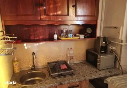 Inchiriez garsoniera zona Vivo