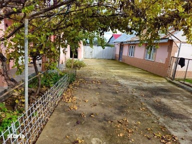 Vand casa comuna Cosmesti judetul Galati sat Baltareti