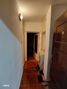 Inchiriez garsoniera