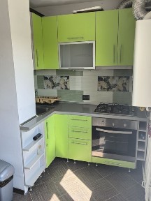 Închiriez apartament