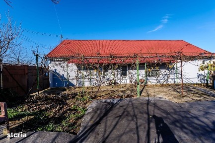 Variasu Mare, Iratosu, Arad